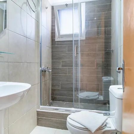 Tasoula With Sea View M4 Apartment *