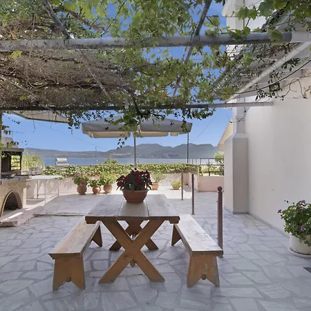 Apartment Tasoula With Sea View M4