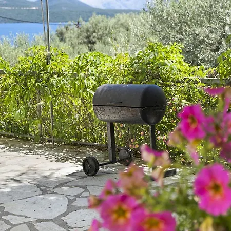 Tasoula With Sea View M4 Apartamento Nikiana