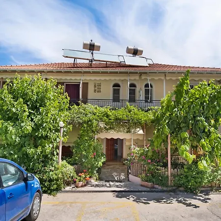 Apartment Tasoula With Sea View M4